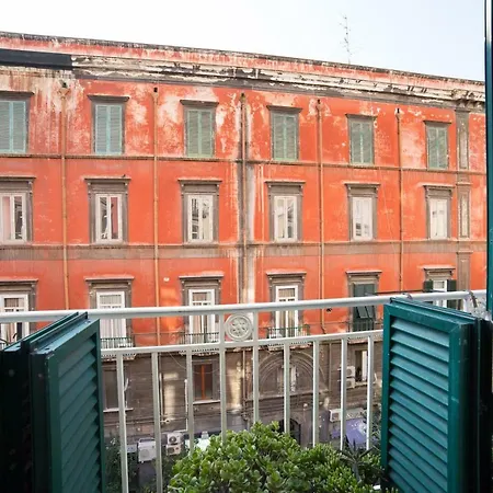 Duomo Miradois 152 נאפולי